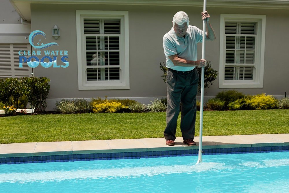 pool-cleaning-service pool maintenance