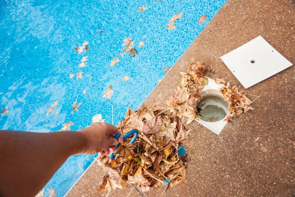 How To Adjust Pool Skimmer Suction: Assessing Your Pool’s Suction Levels