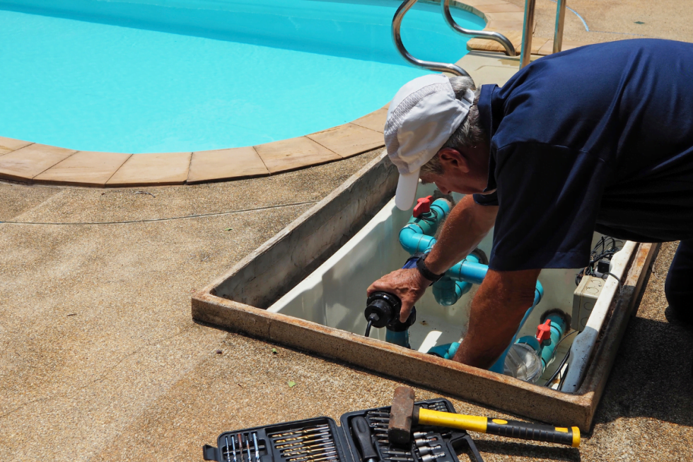 The Essential Guide To Saltwater Pool Maintenance For Beginners Clear